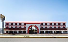 Hotel Real Del Sur Chihuahua 3*